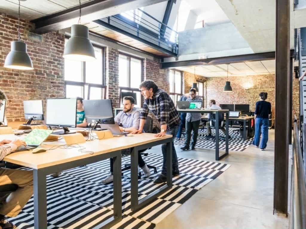 Besprechung in einem modernen Büro